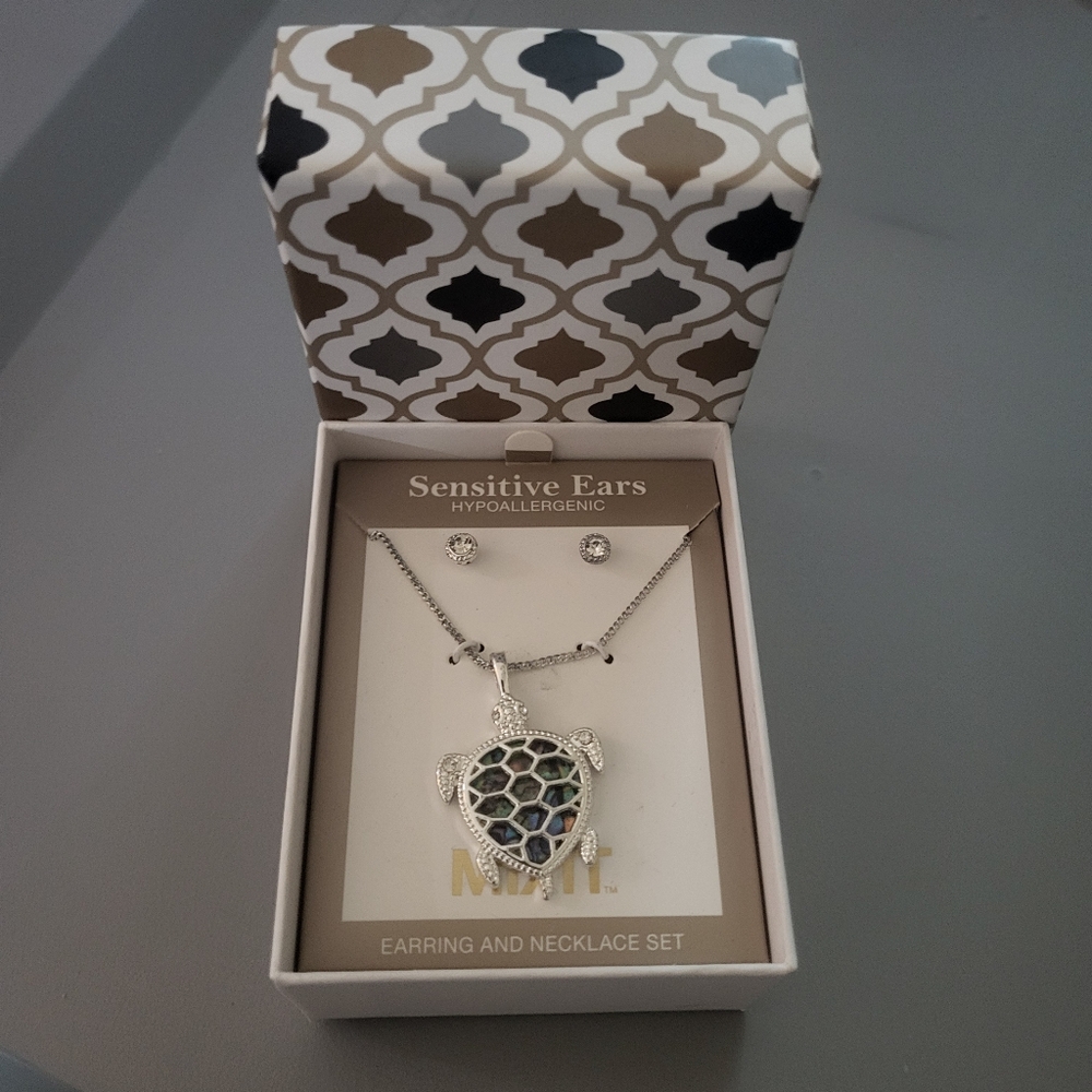 Mixit Jewelry Set New